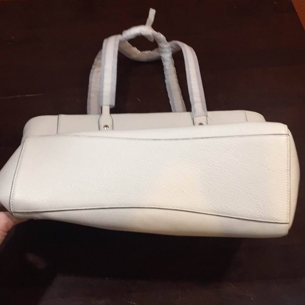 NWT Coach Tote - Picture 6 of 9